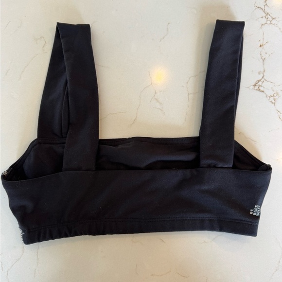 WeWoreWhat Black Bandeau with White Contrast Stitching Sports Bra / small - Picture 4 of 10